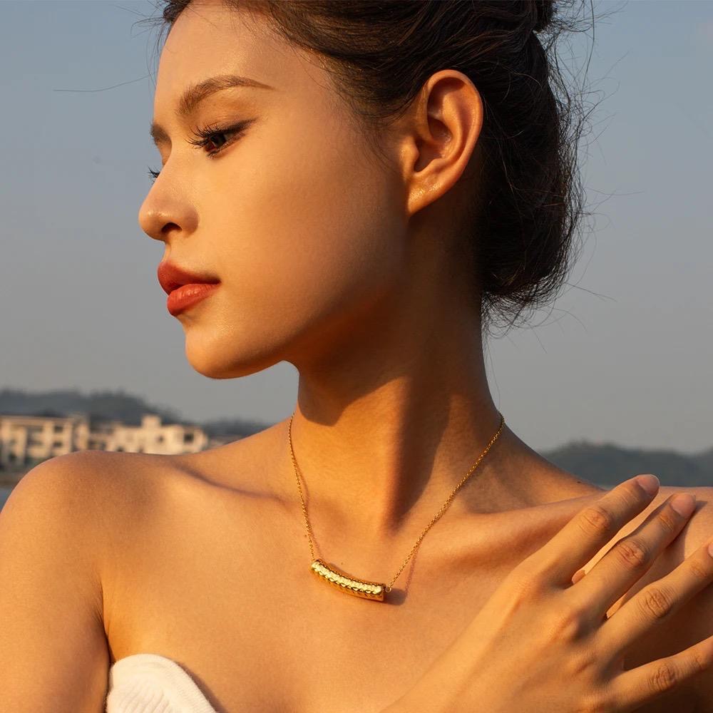 Molly Necklace 