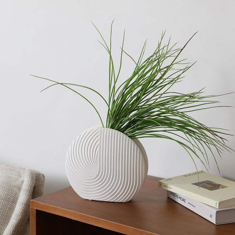 Atara Vase
