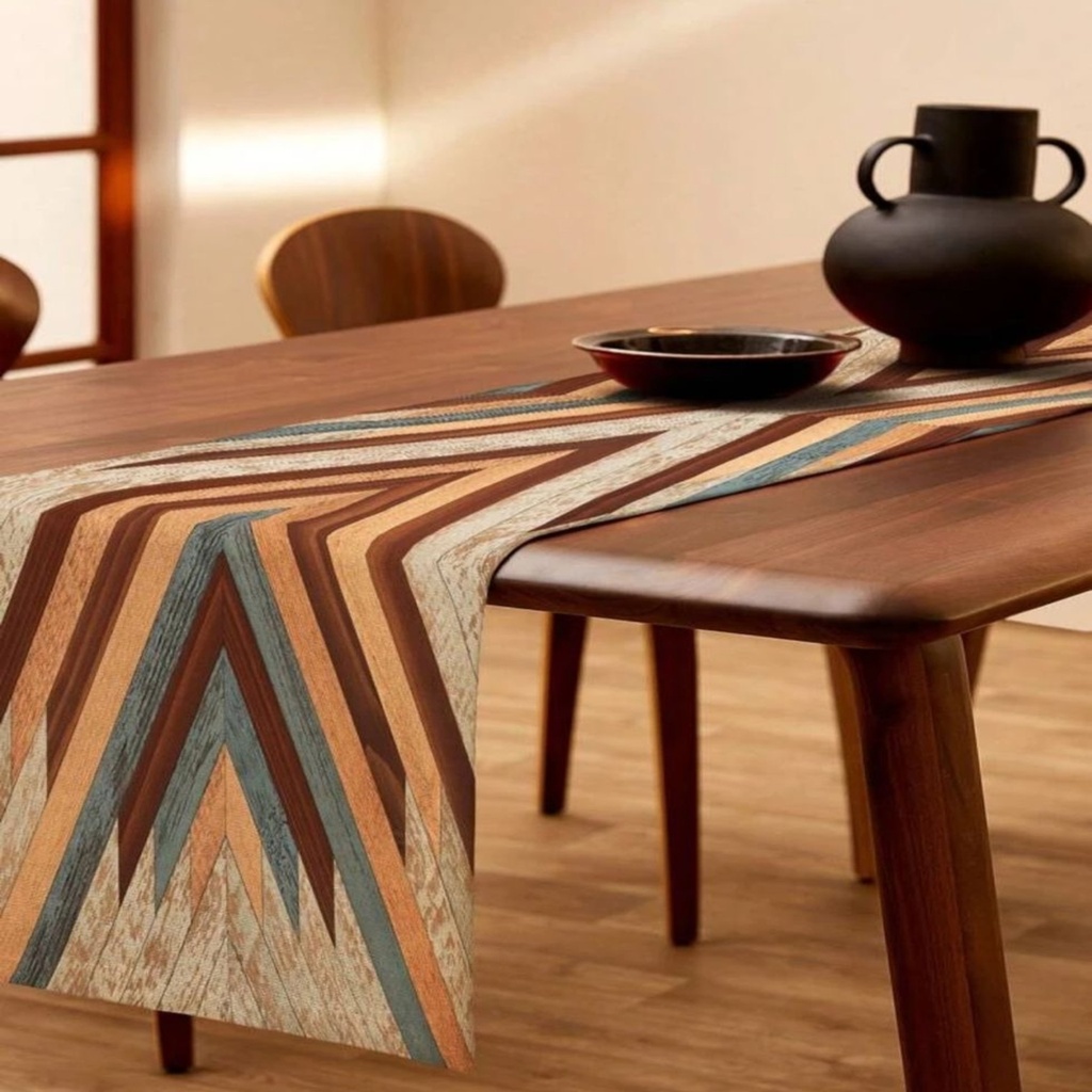 Izel Table Runner