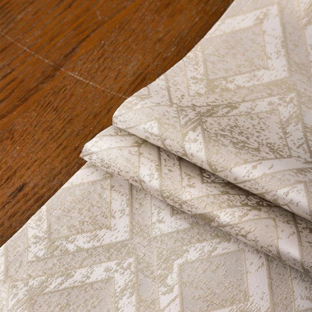 Lenora Table Runner