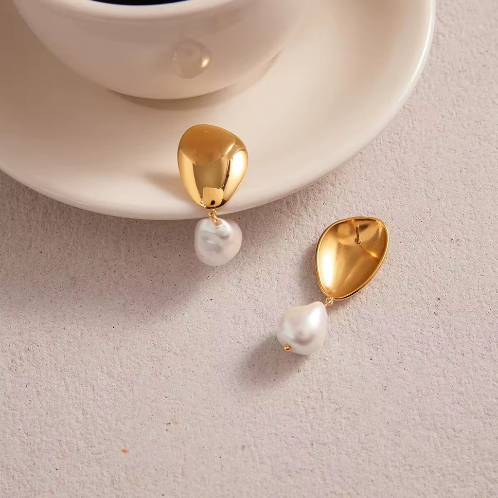 Taryn Earrings