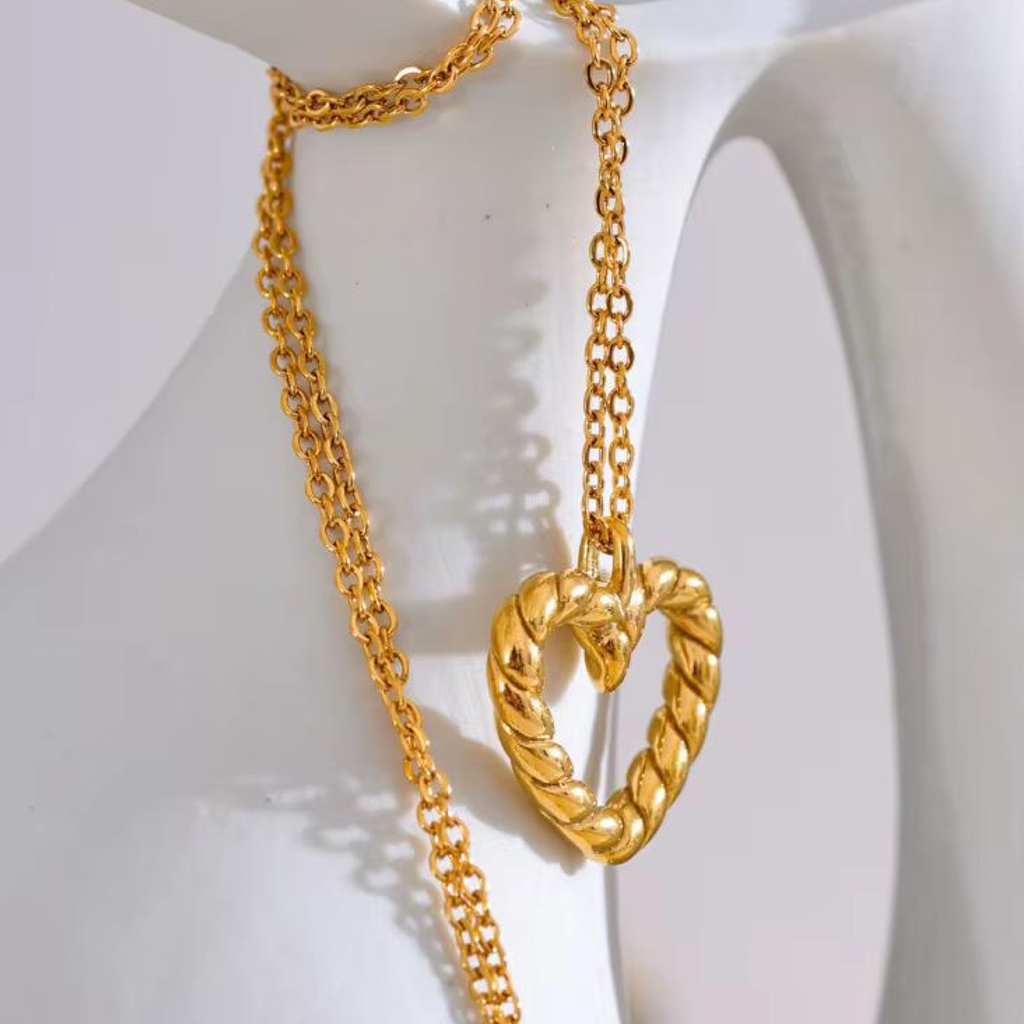 [JEWL-021] Heart Necklace