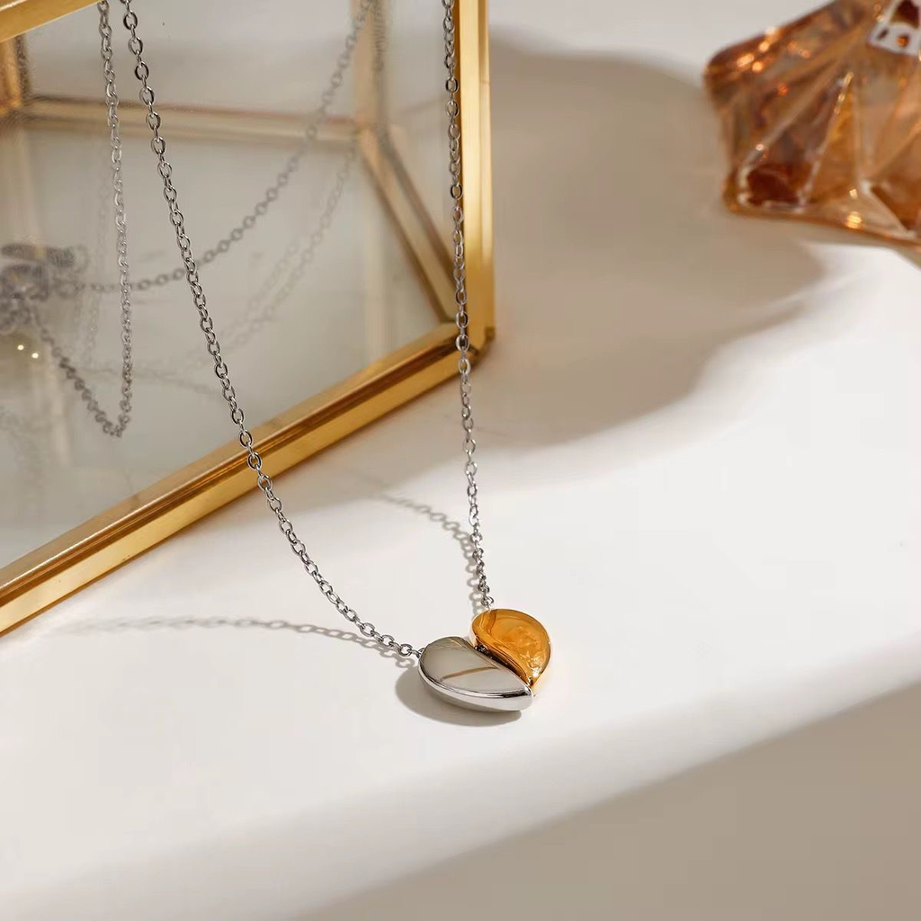 Marix Necklace