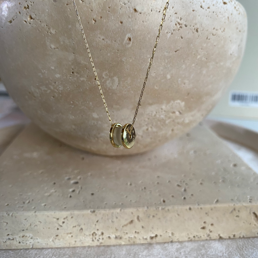 Ruelle Necklace