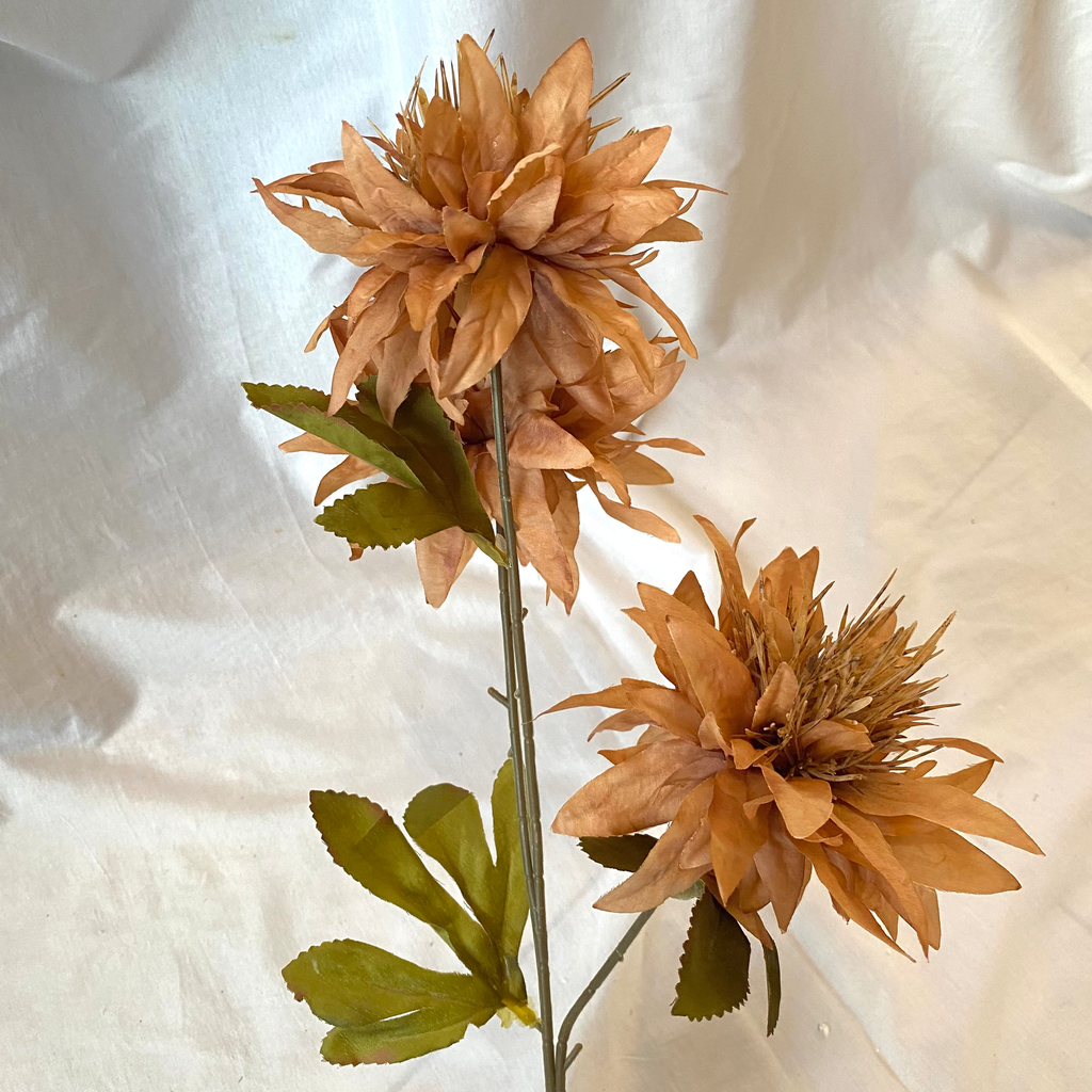 Faux Dhalia