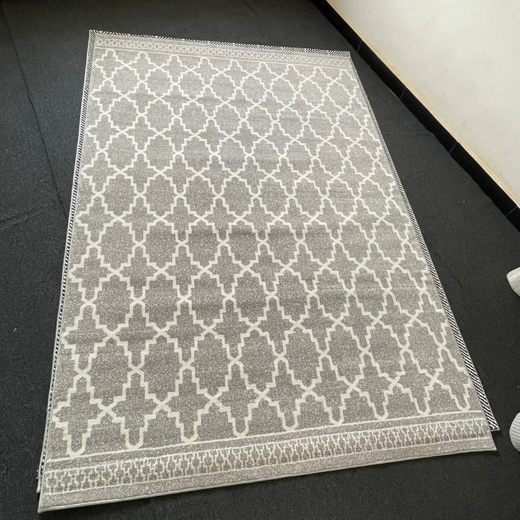 Trellis Rug (2x2.9m)