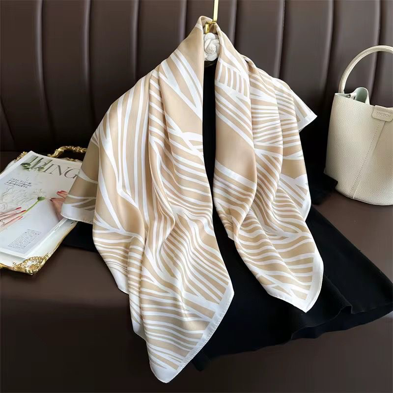 Claire Scarf (90cm)