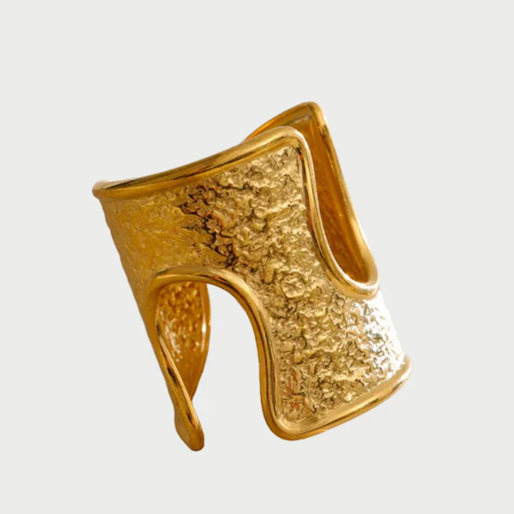 Solis Ring