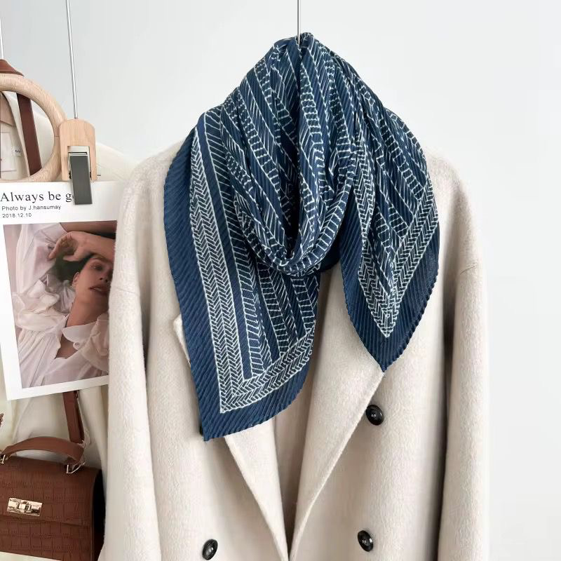 Veronica Scarf