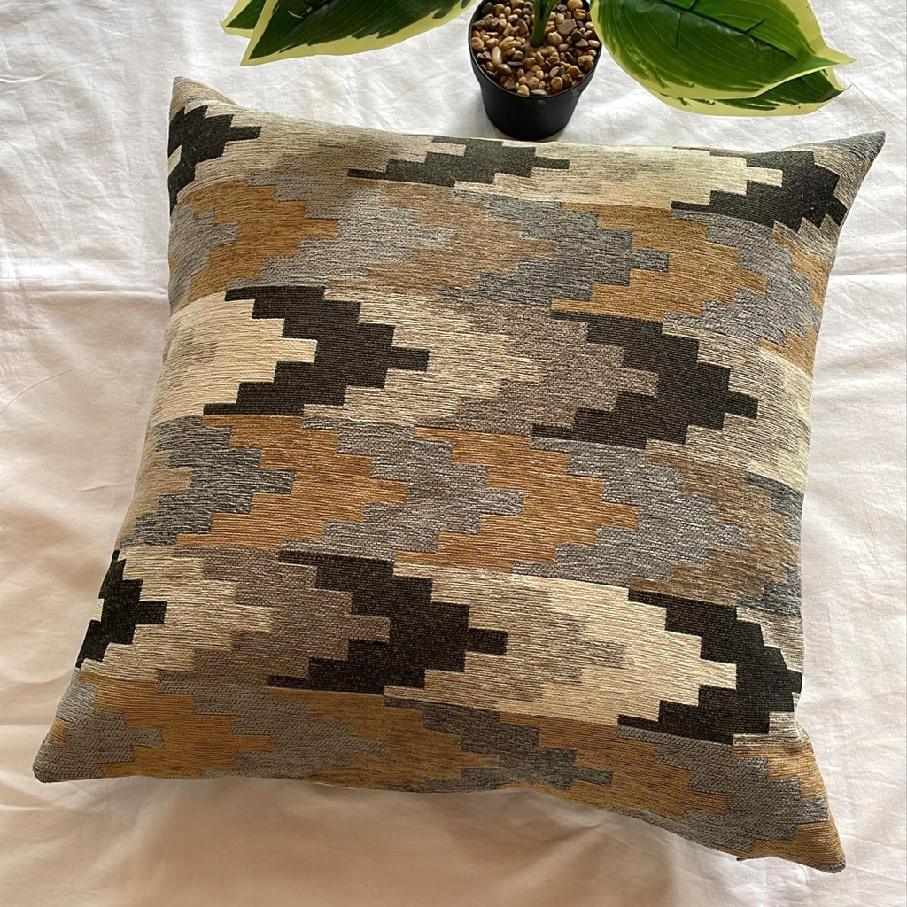 Reba Cushion Cover