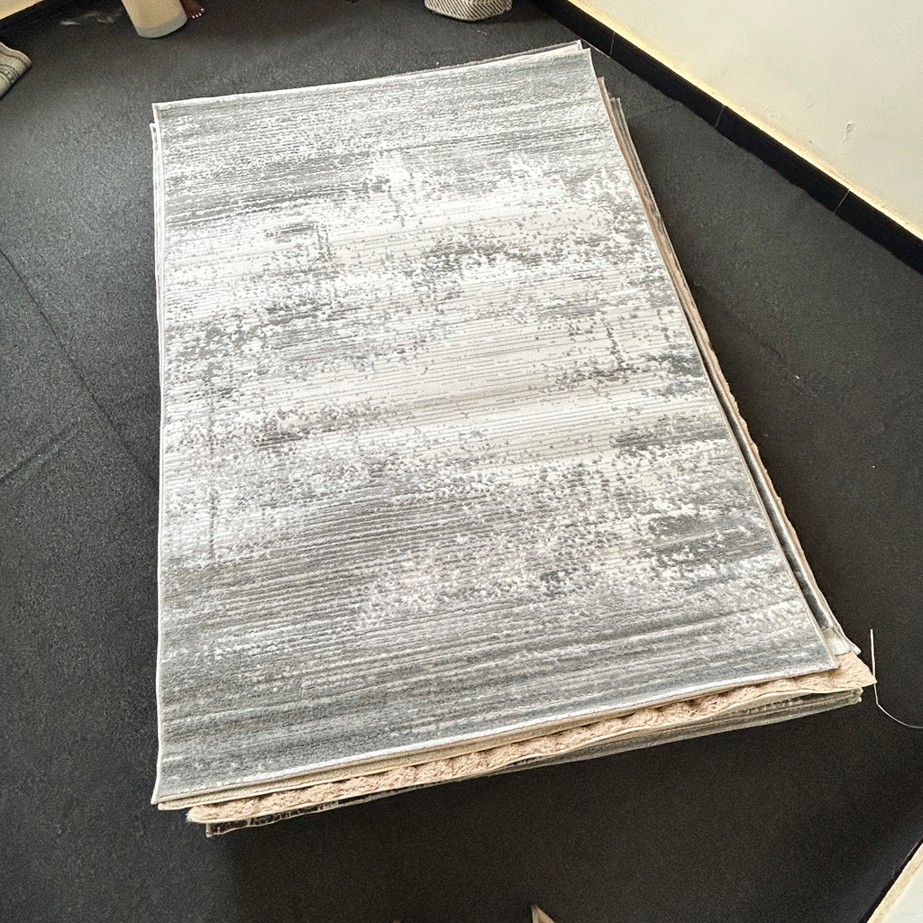 Minimal Rug