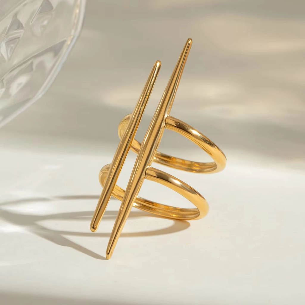 Celine Ring