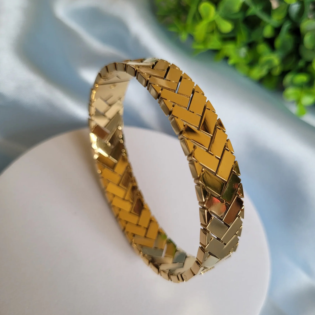 Evyane Cuff
