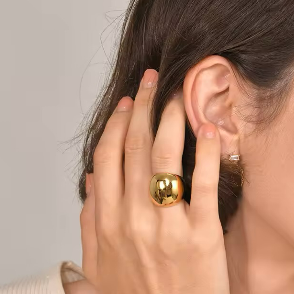 Emilia Ring