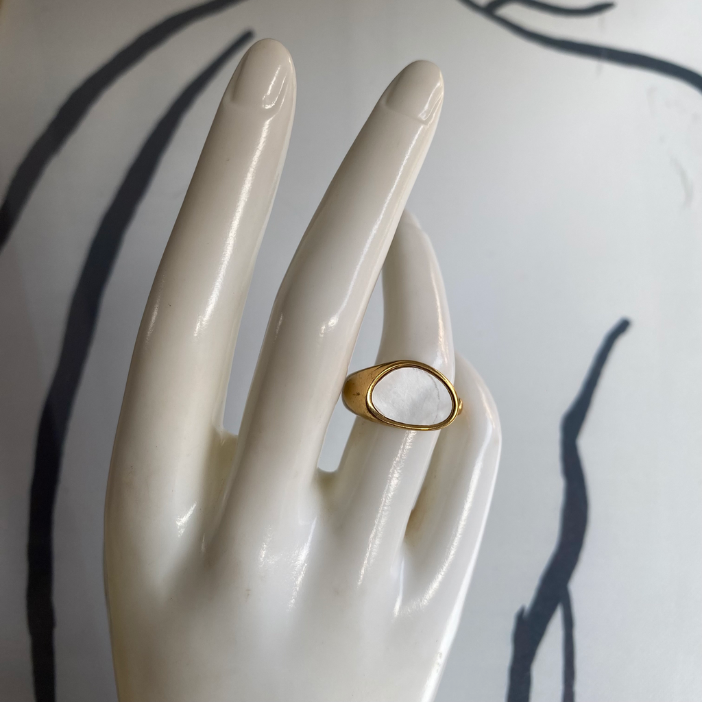 Olyne Ring