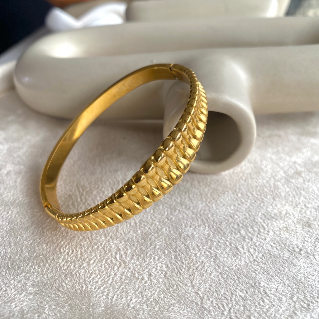 Mica Cuff