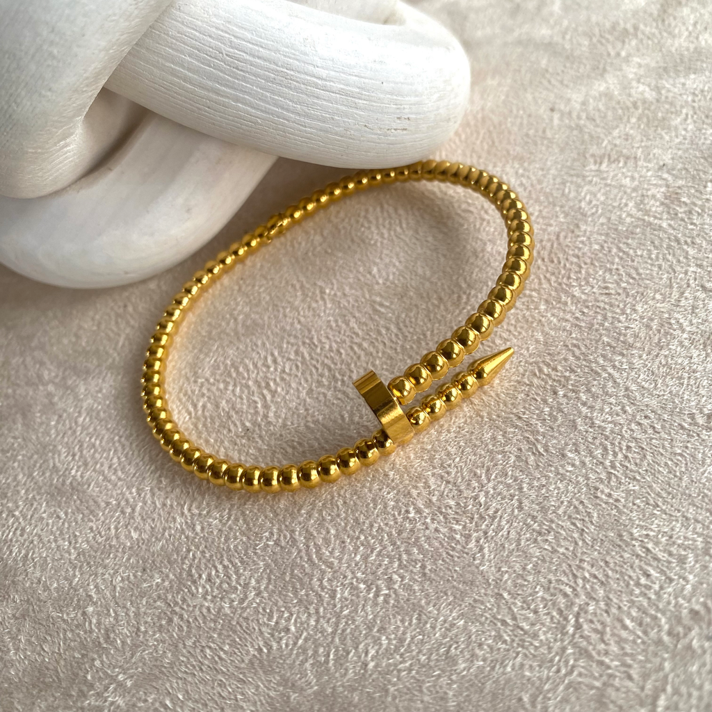 Nora Cuff