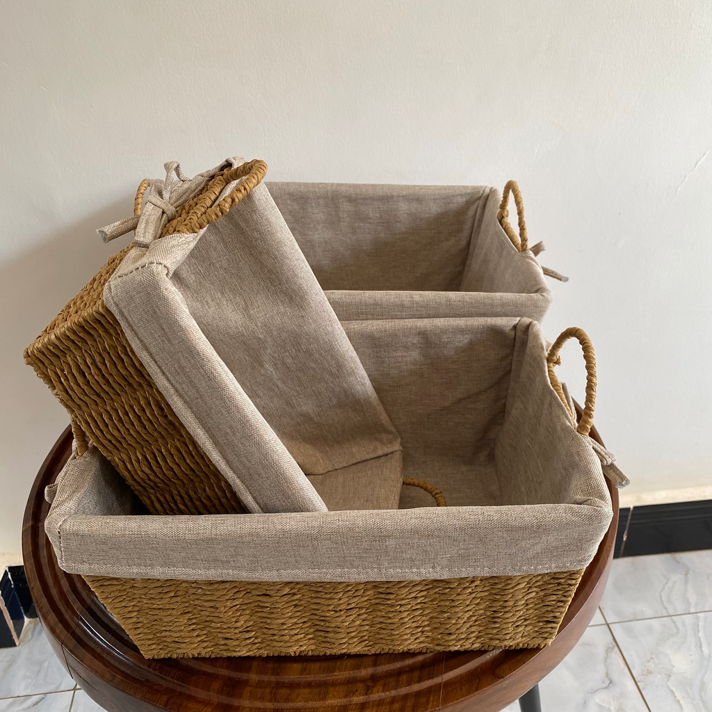 Azara Basket