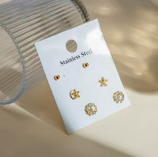 [JEWL-151] Daisy Stud Set