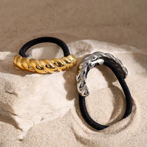 Twist Pony Cuff
