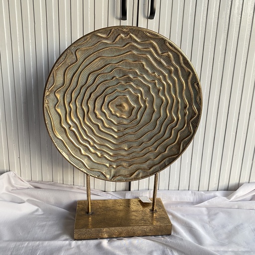 [HOME-101] Metal Sculpture