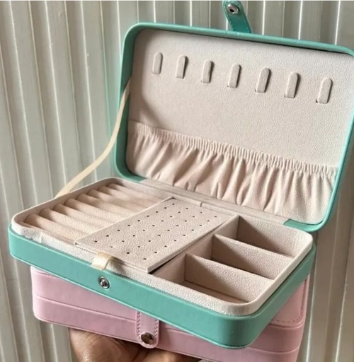 Avi Jewelry Case