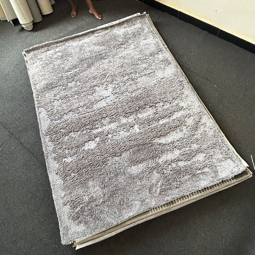 Minimal Rug