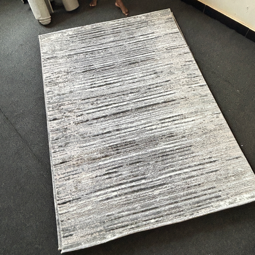 Minimal Rug