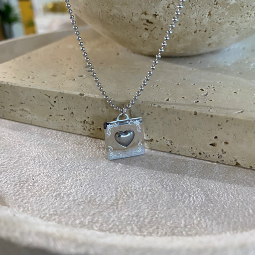 Casey Necklace